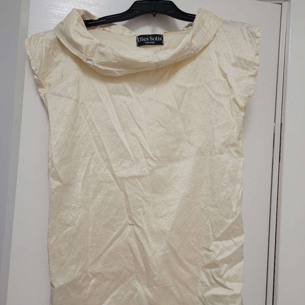 women top